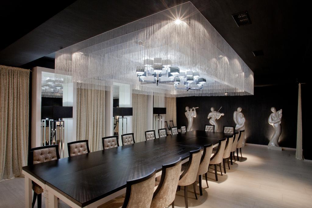 Orly Park-Hotel Kyiv Exterior photo