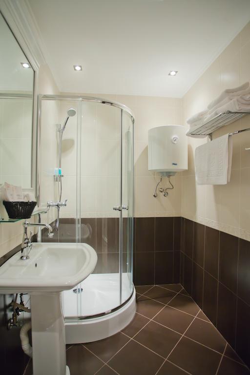 Orly Park-Hotel Kyiv Room photo